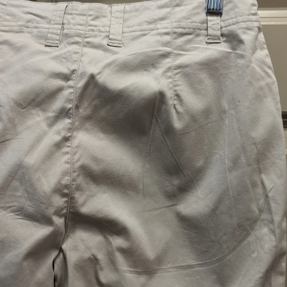 White Stag Stretch Classic Tan Khaki Chinos Bermudas/Capris- Size 10